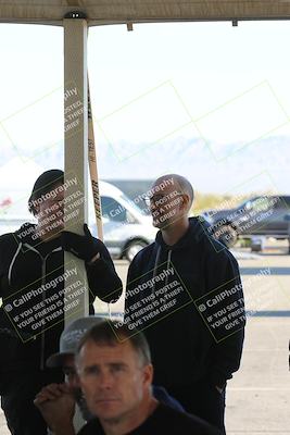 media/Jan-15-2026-Racers Edge (Thu) [[dfebeb70ab]]/1-Around the Pits-Track Walk/